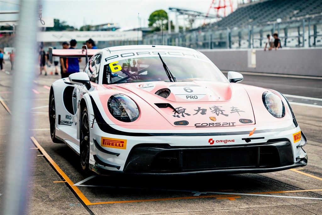 Bastian Buus vil sikre Porsche-sejr i historisk Suzuka-løb.
(Foto: Origine Motorsport)
